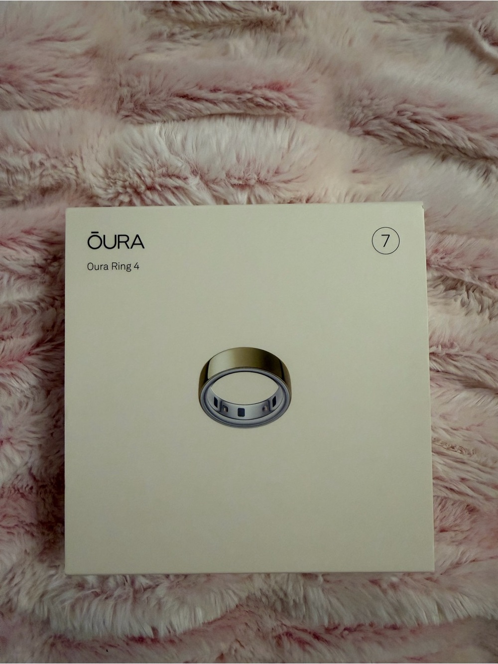 Oura Ring 4 Size 7 Smart Ring in Gold